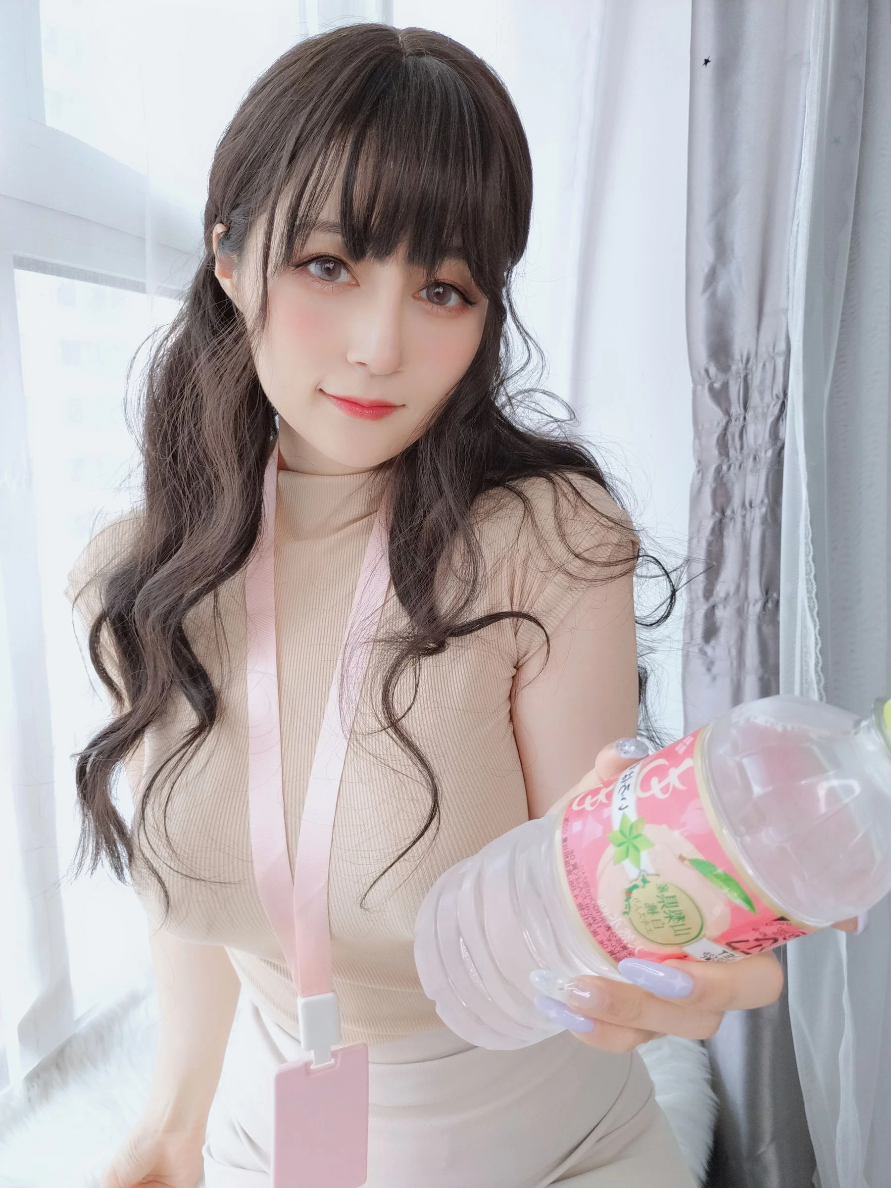 空姐性感山景寫真 – 冬季自信風格展現典藏 - 13