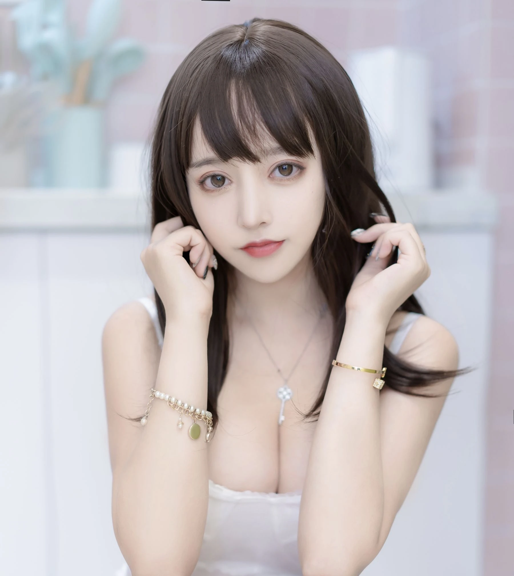 校花優雅室內寫真 – 春季浪漫風格展現典藏 - 44
