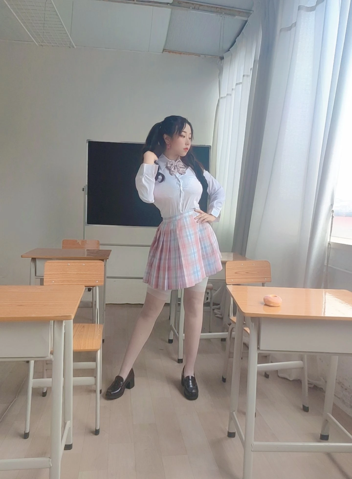 台北全日主播美照 – 性感魅力攝影棚實錄獨家 - 16
