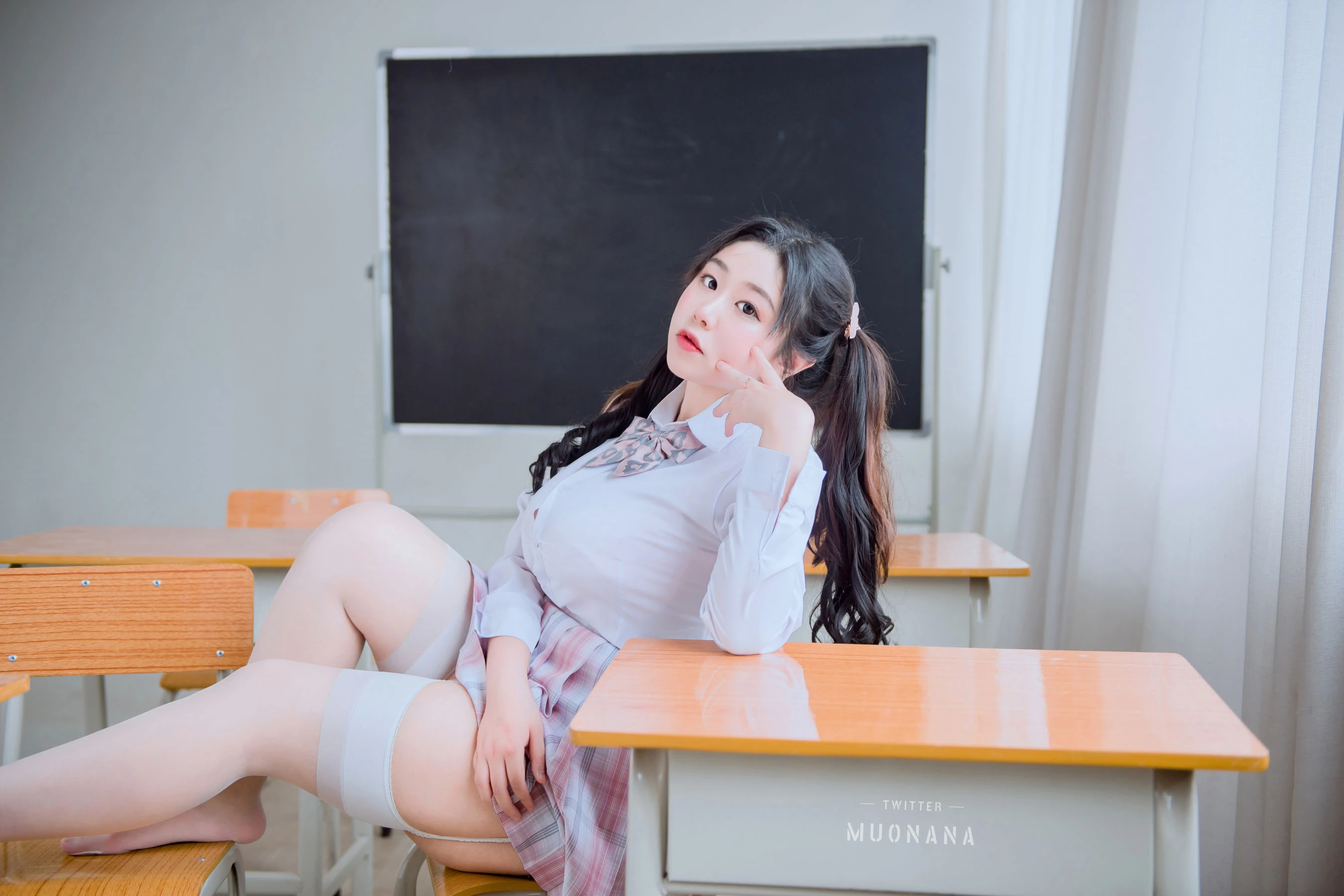 台北全日主播美照 – 性感魅力攝影棚實錄獨家 - 22