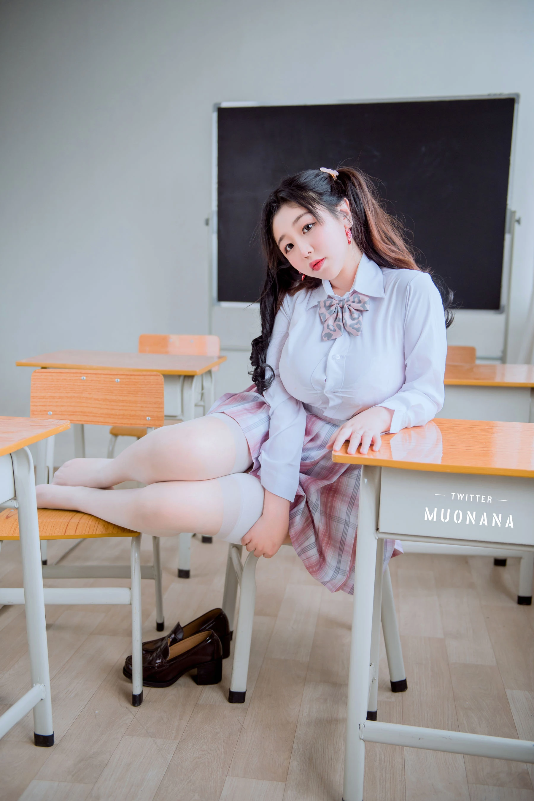 台北全日主播美照 – 性感魅力攝影棚實錄獨家 - 33