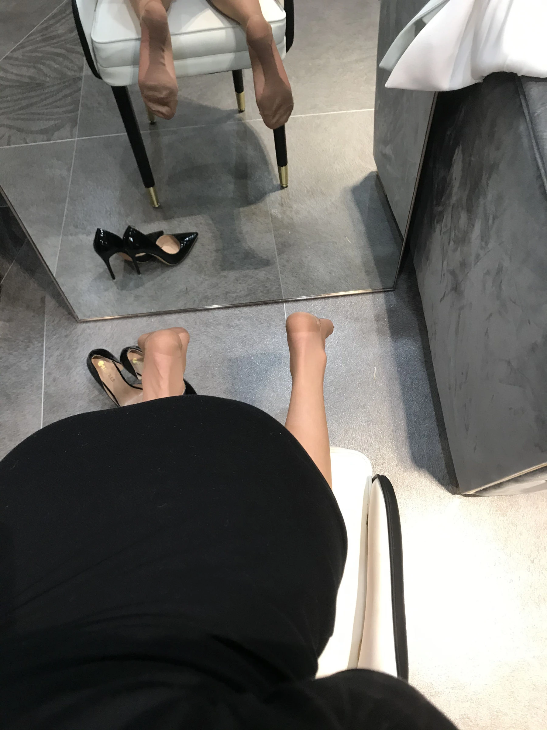 校花火辣私房寫真 – 雨季奔放風格展現珍藏 - 16