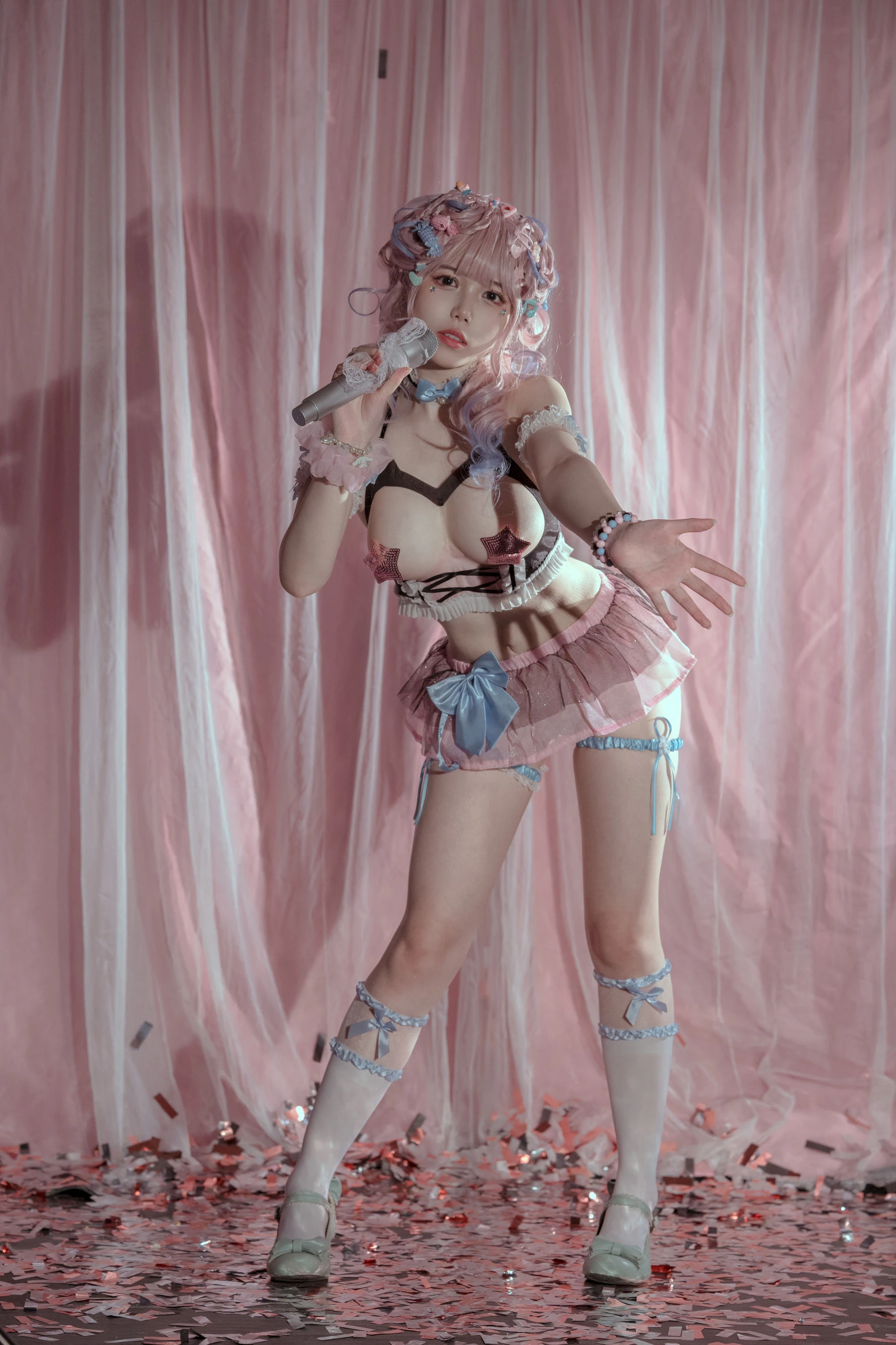 舞者甜美攝影棚寫真 – 夏日靜謐風格展現獨家 - 4