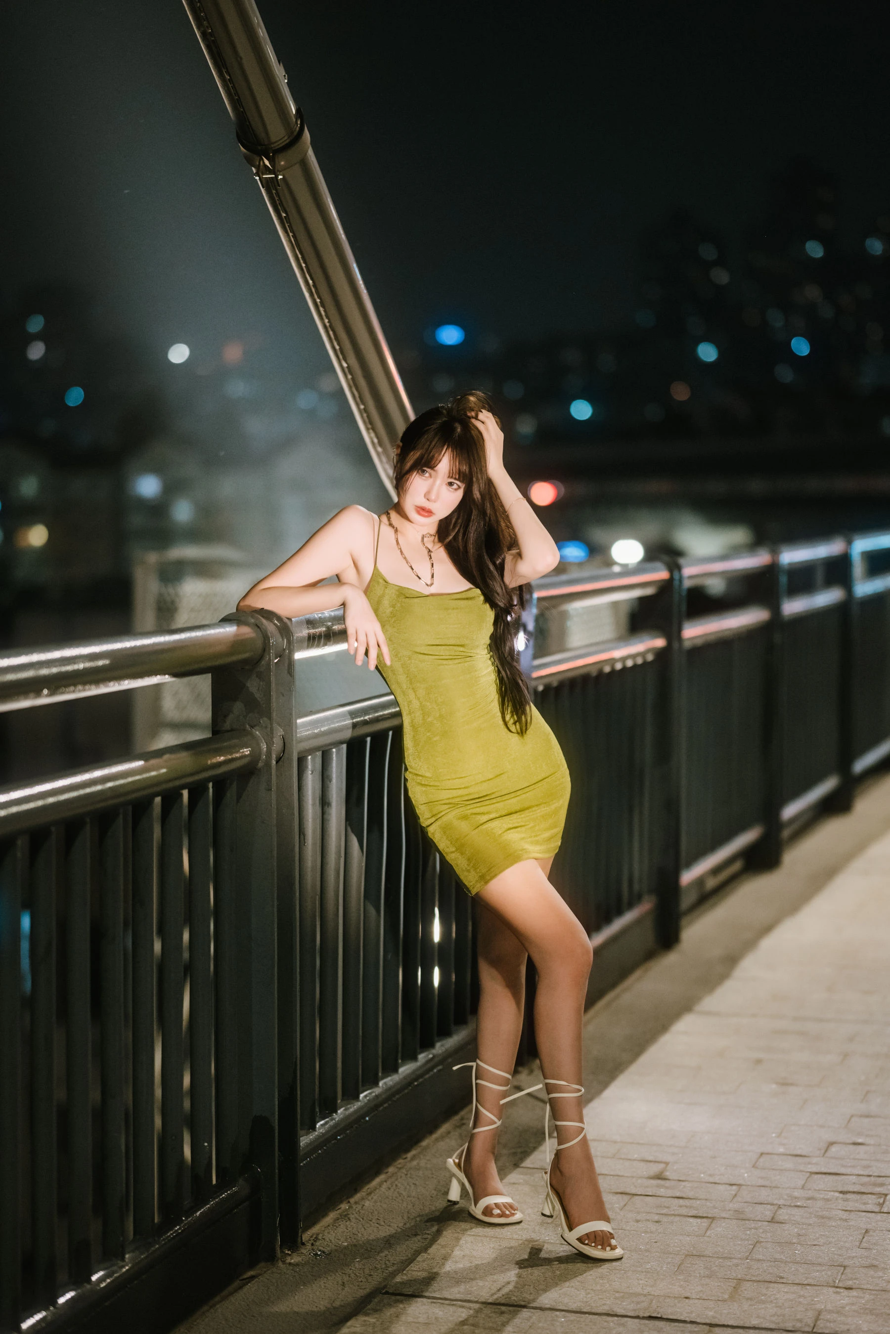 台北午後主播美照 – 甜美魅力海邊實錄典藏 - 25