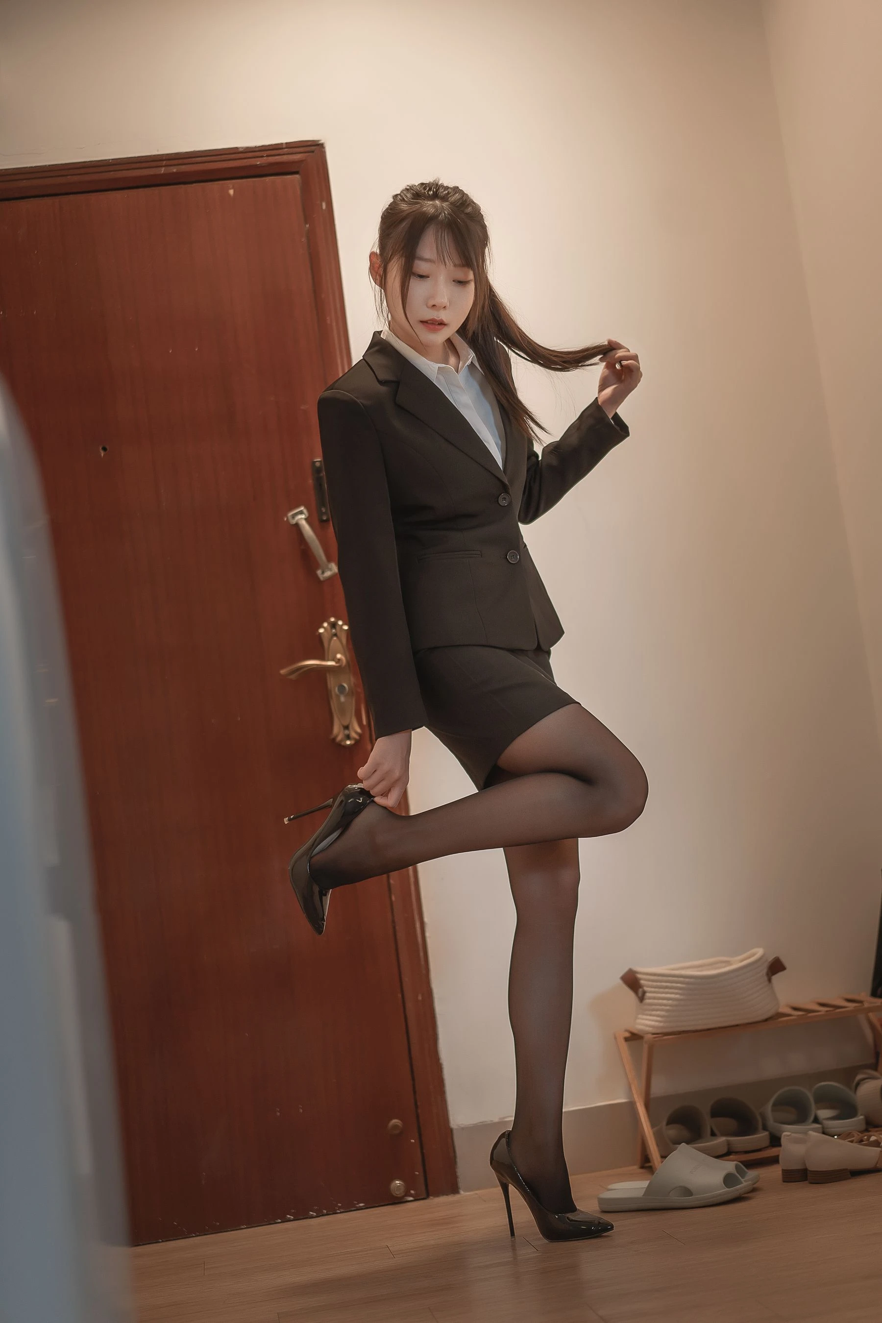 高雄夜晚舞者美照 – 知性魅力街拍實錄珍藏 - 6