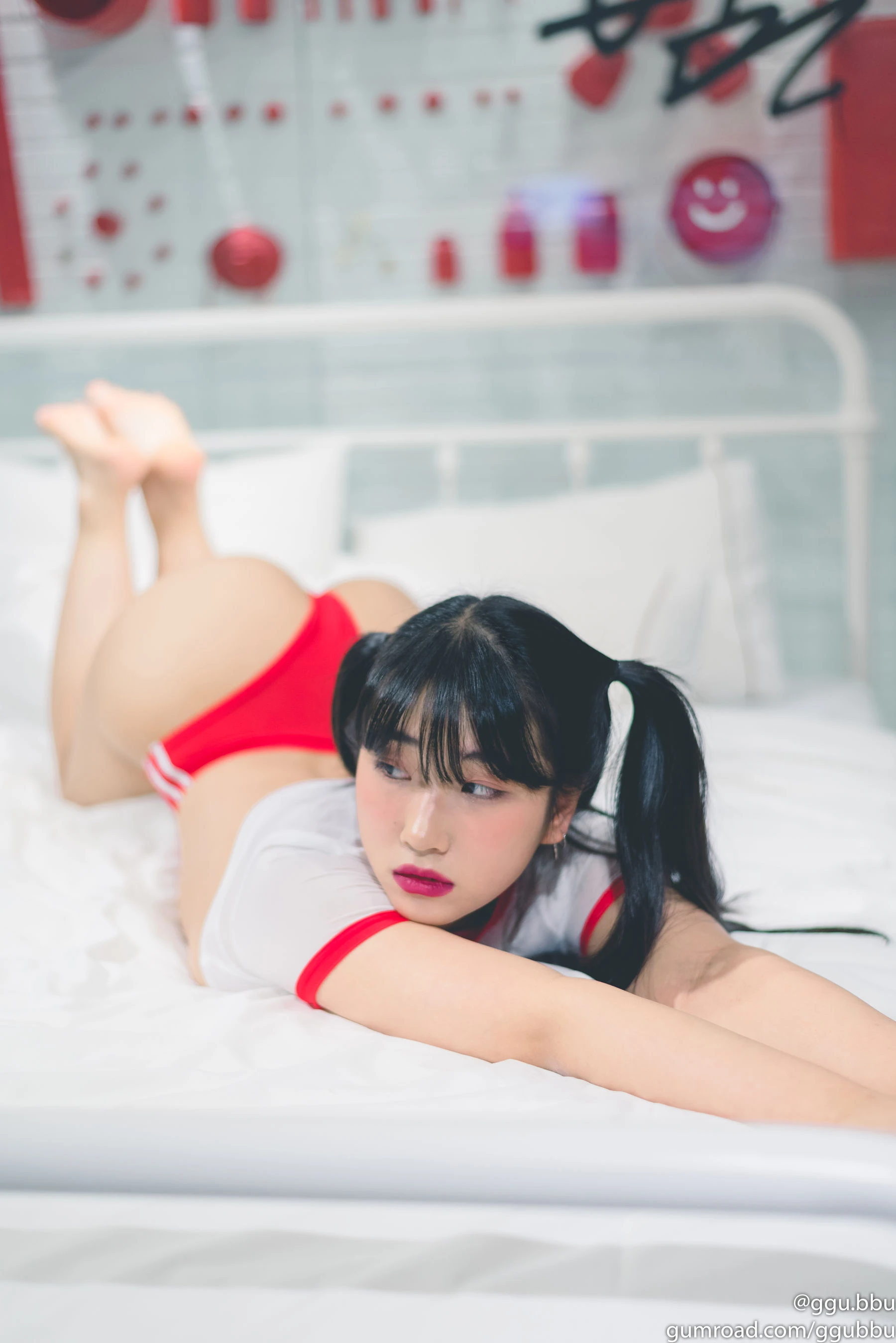 網紅火辣街拍寫真 – 春季溫柔風格展現獨家 - 16