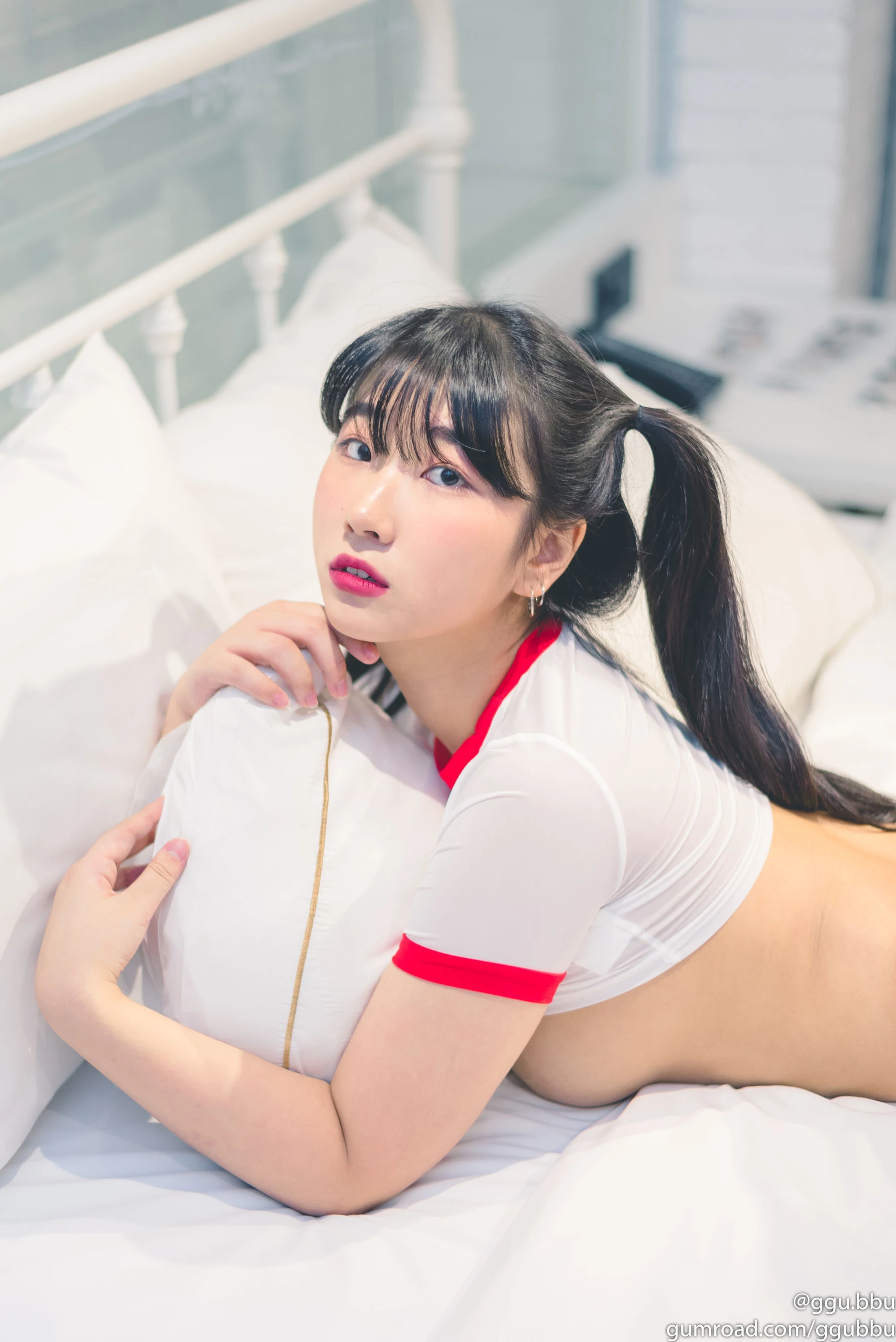 網紅火辣街拍寫真 – 春季溫柔風格展現獨家 - 32