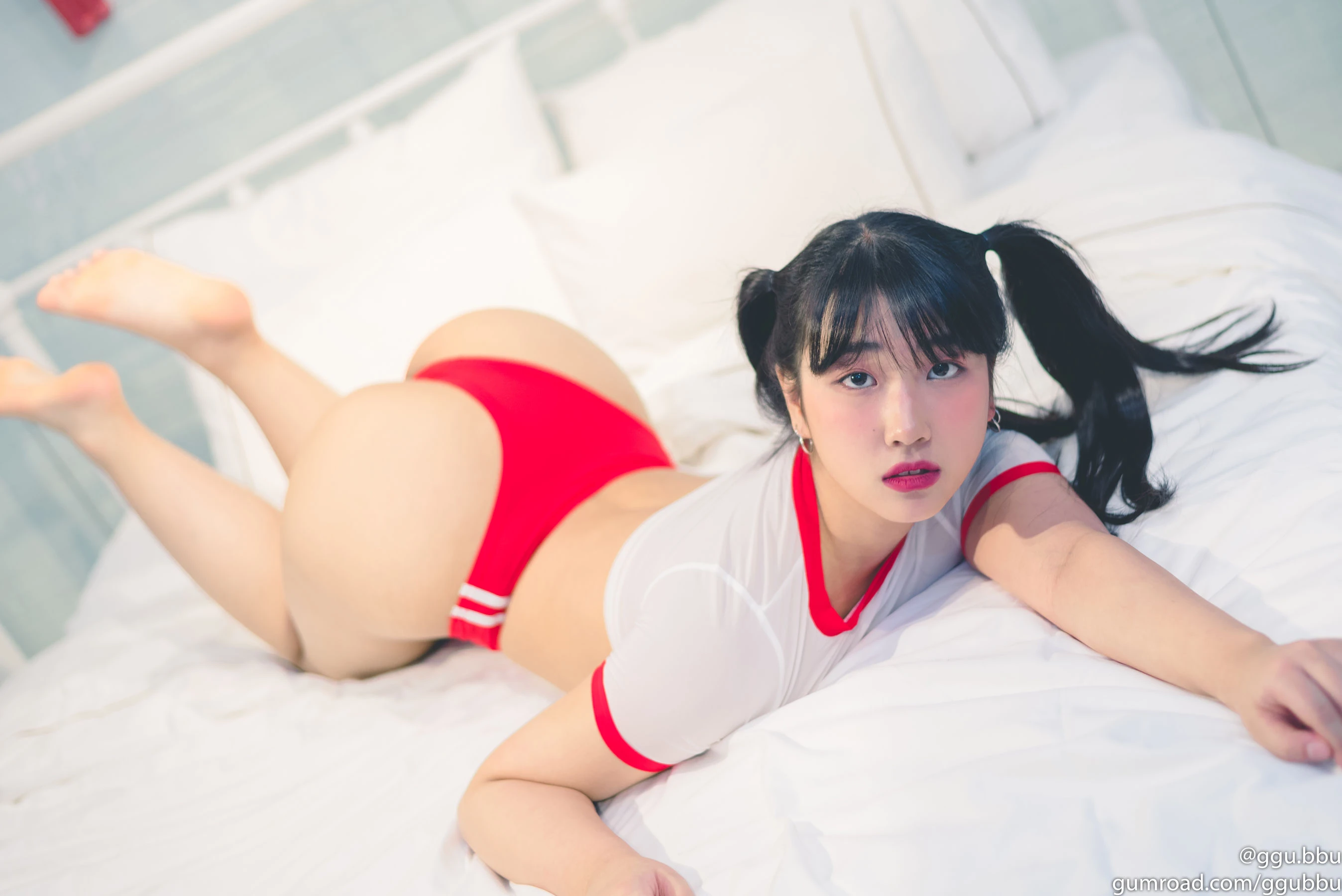 網紅火辣街拍寫真 – 春季溫柔風格展現獨家 - 49
