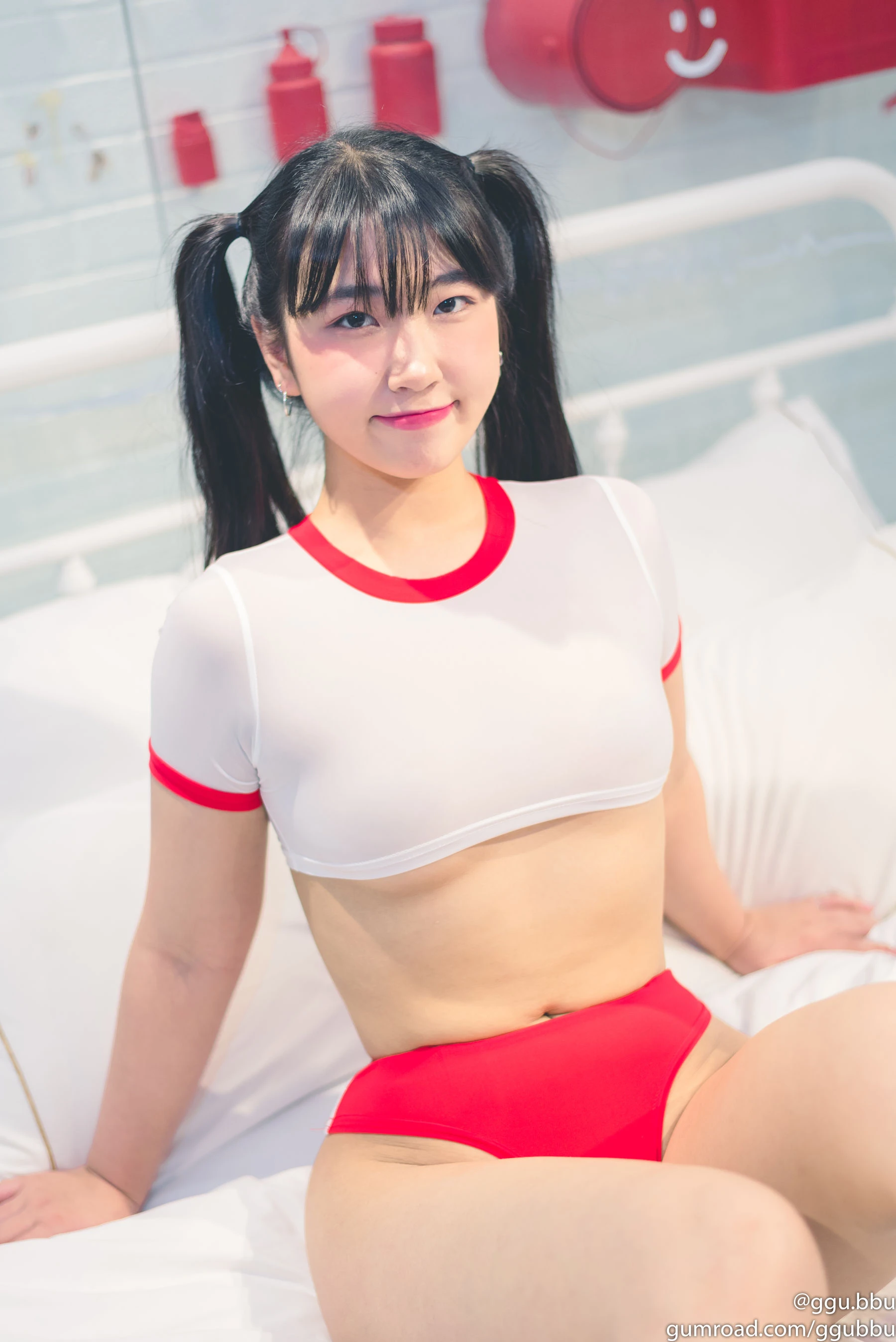 網紅火辣街拍寫真 – 春季溫柔風格展現獨家 - 54