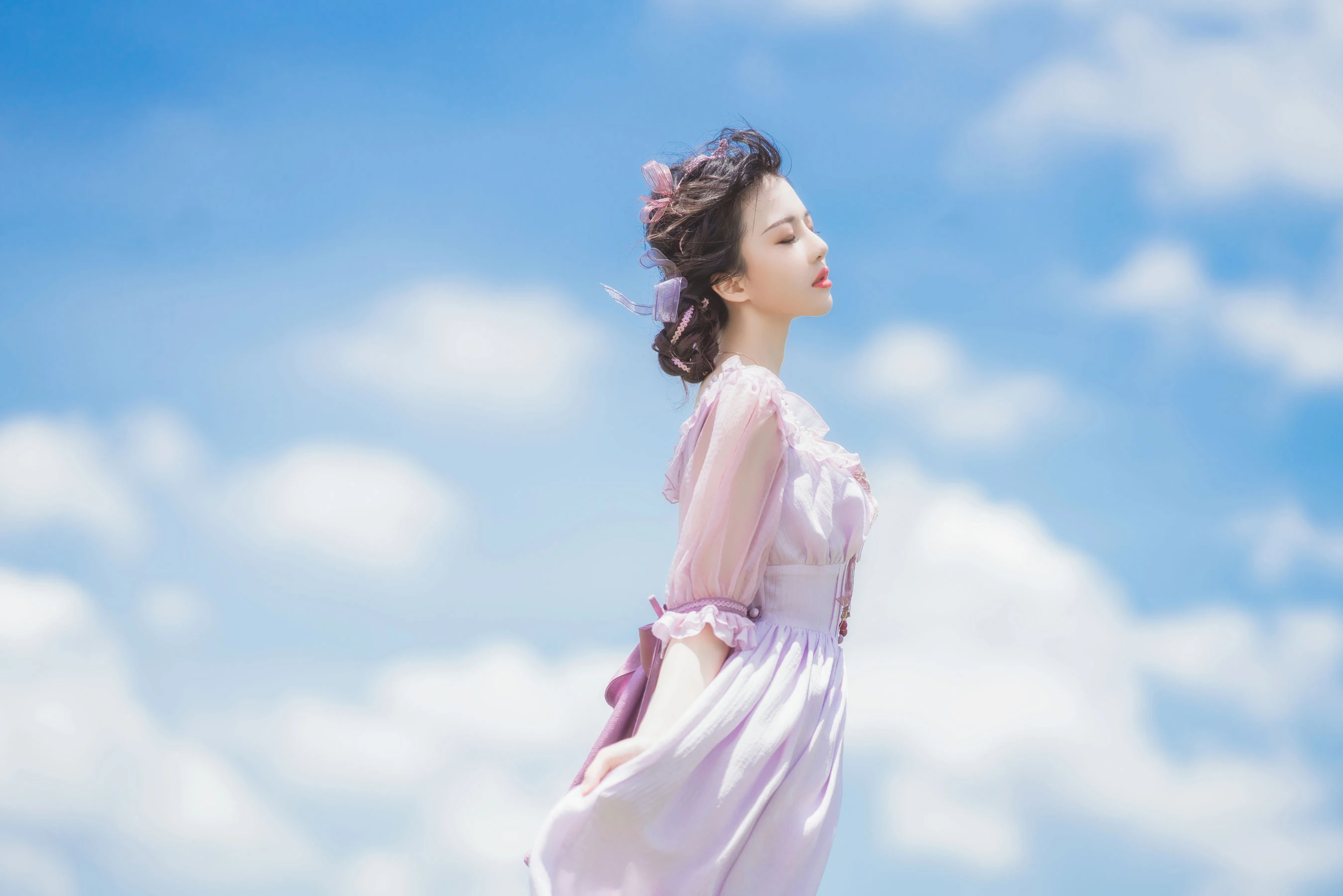 模特性感攝影棚寫真 – 夏季優雅風格展現珍藏 - 12