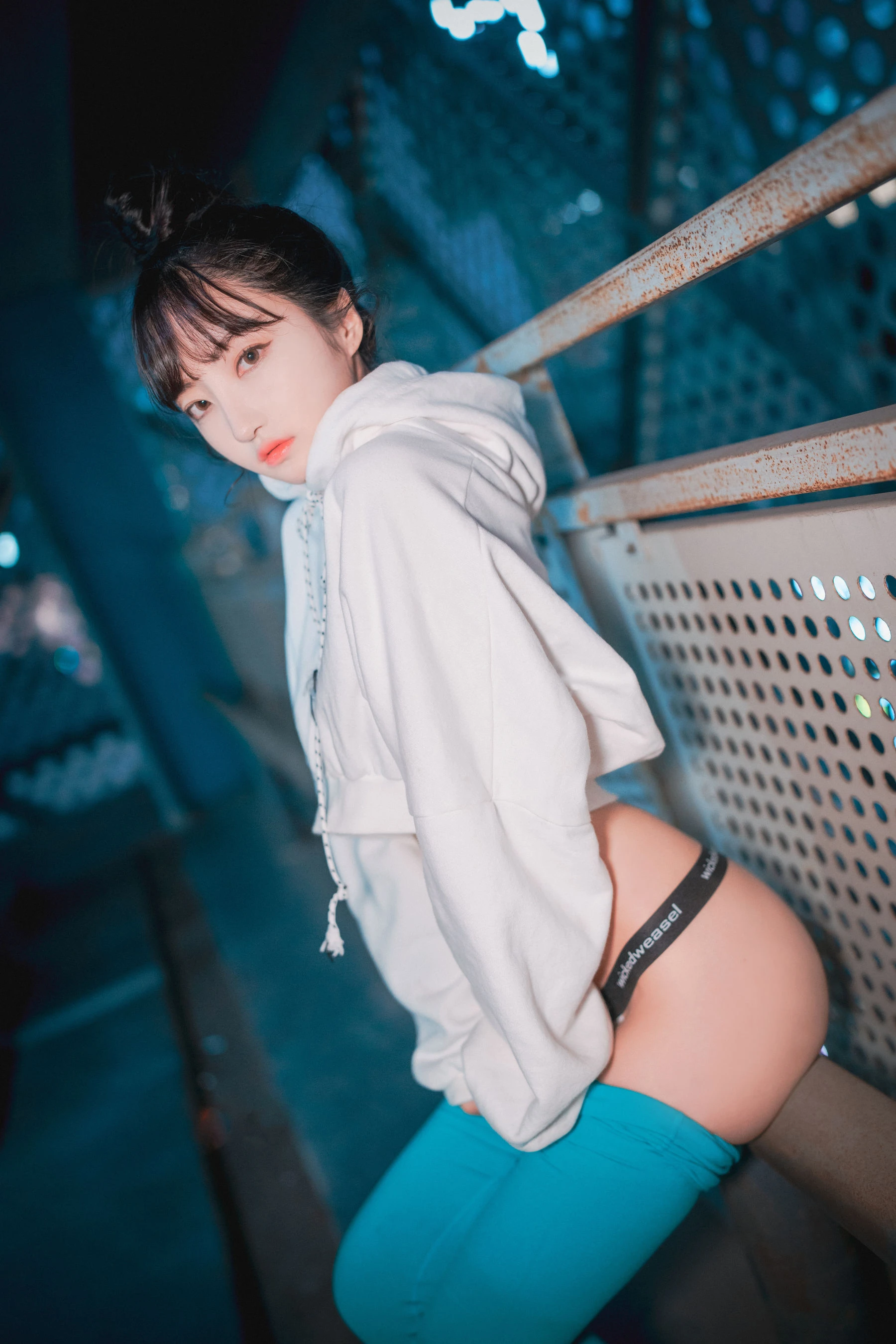 櫻花季限定校花性感寫真集 – 海邊俏皮瞬間捕捉典藏 - 66
