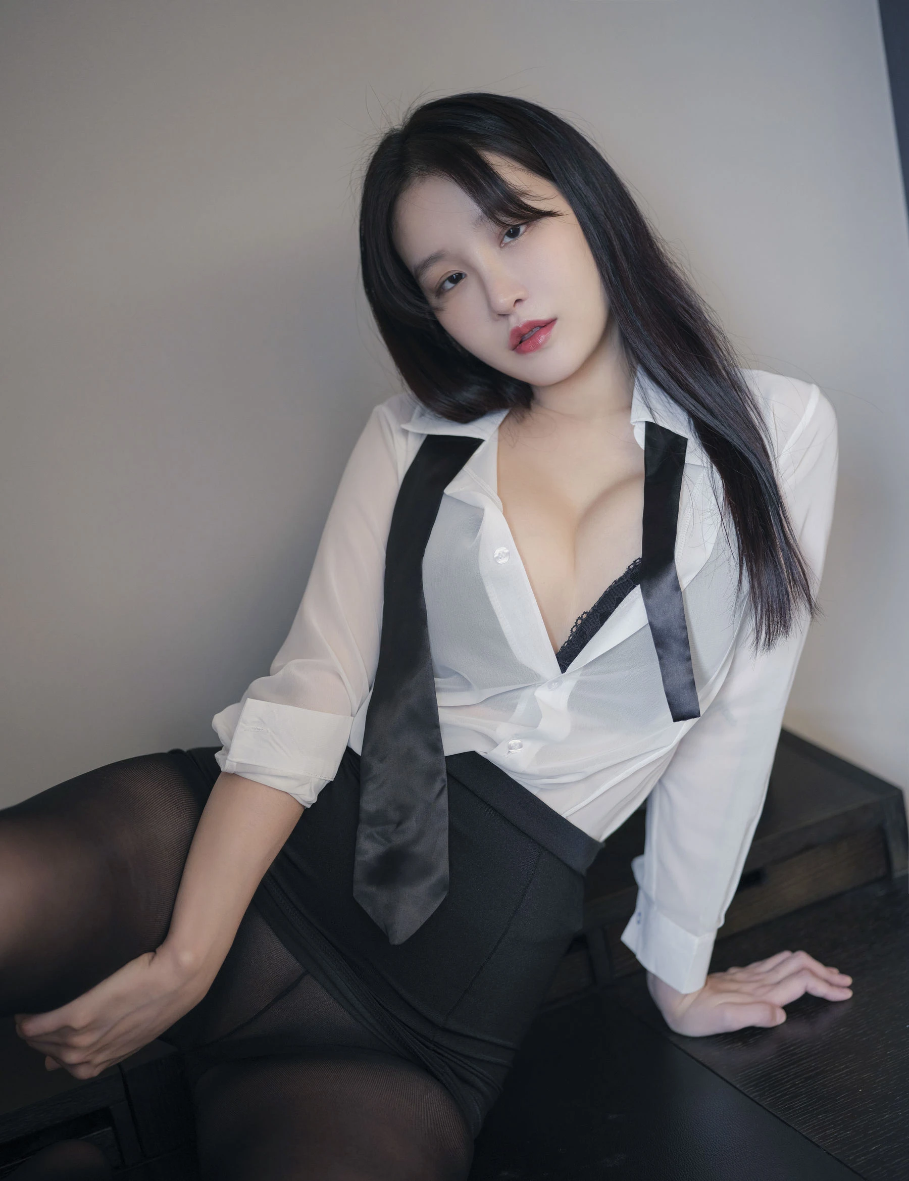 晴日限定嫩模優雅寫真集 – 夜景激情瞬間捕捉典藏 - 34