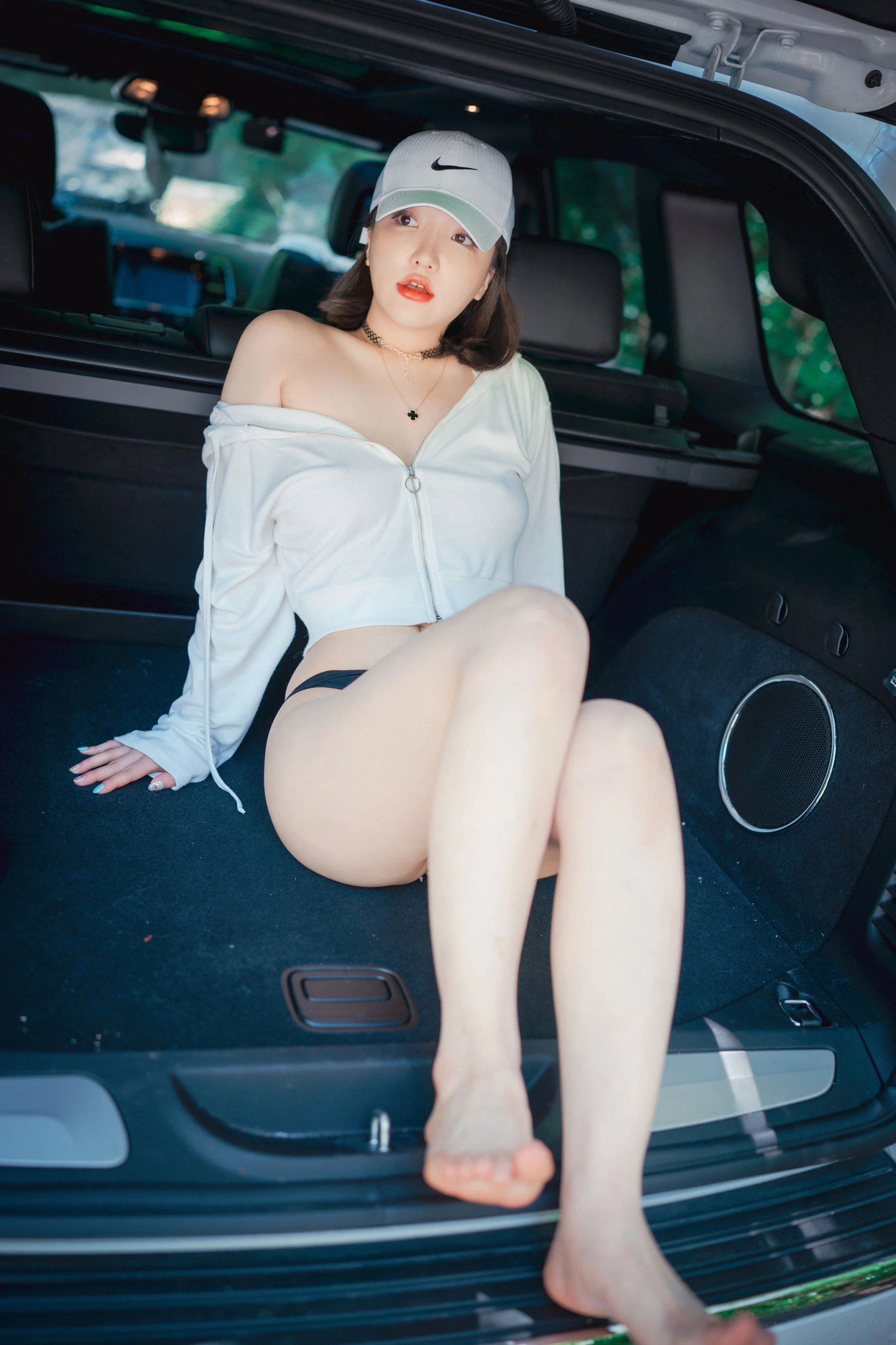 黃昏台中DJ寫真精選 – 優雅室內俏皮完美融合限量 - 26