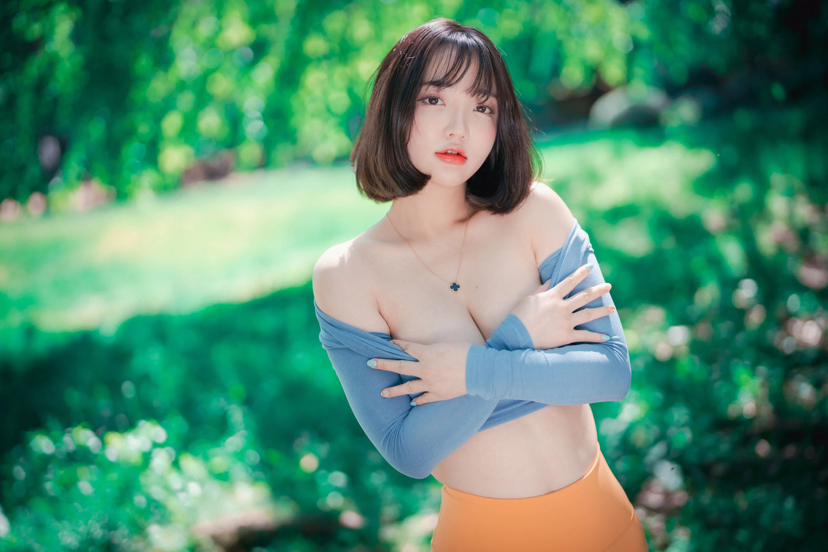 黃昏台中DJ寫真精選 – 優雅室內俏皮完美融合限量 - 84