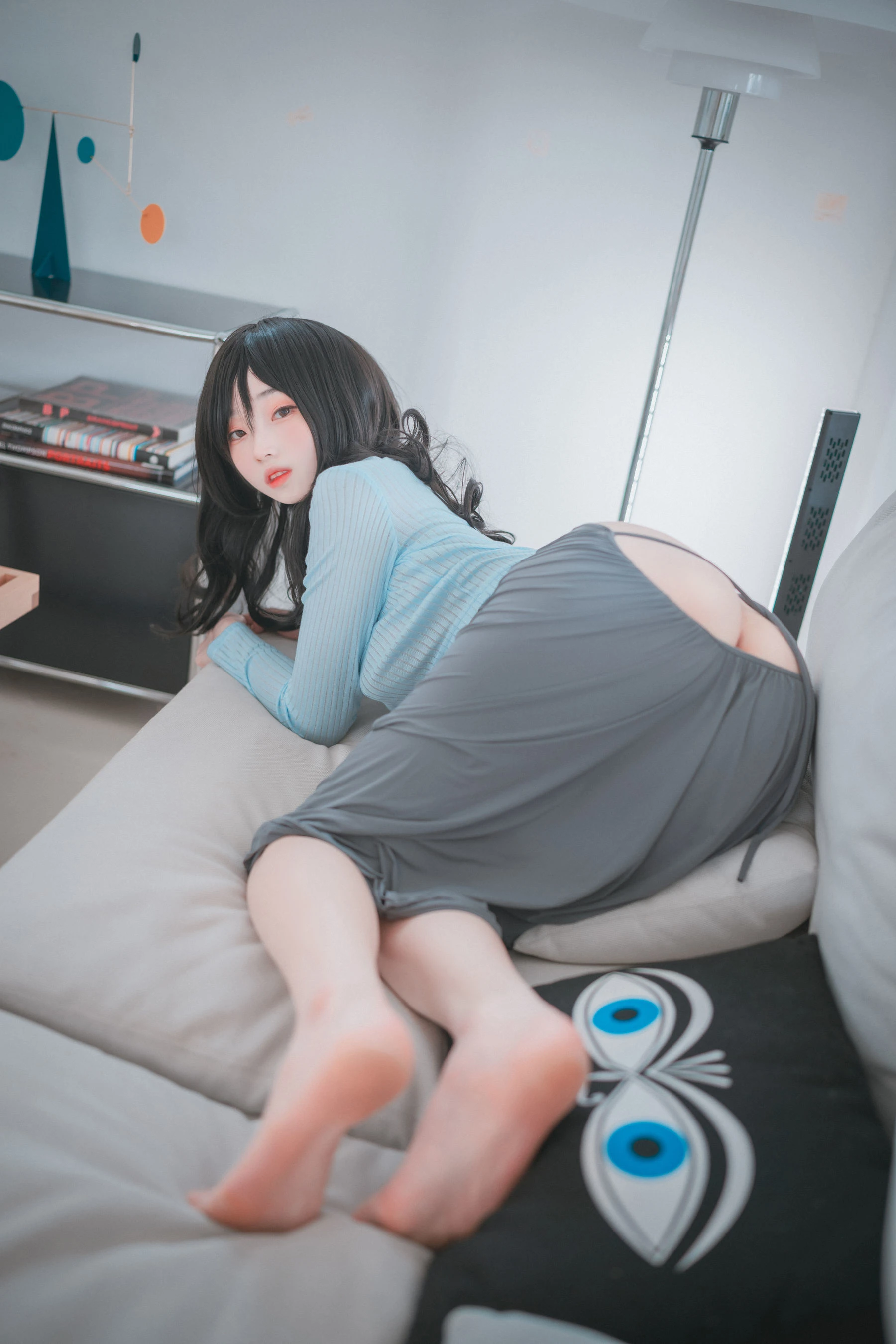 627208 33