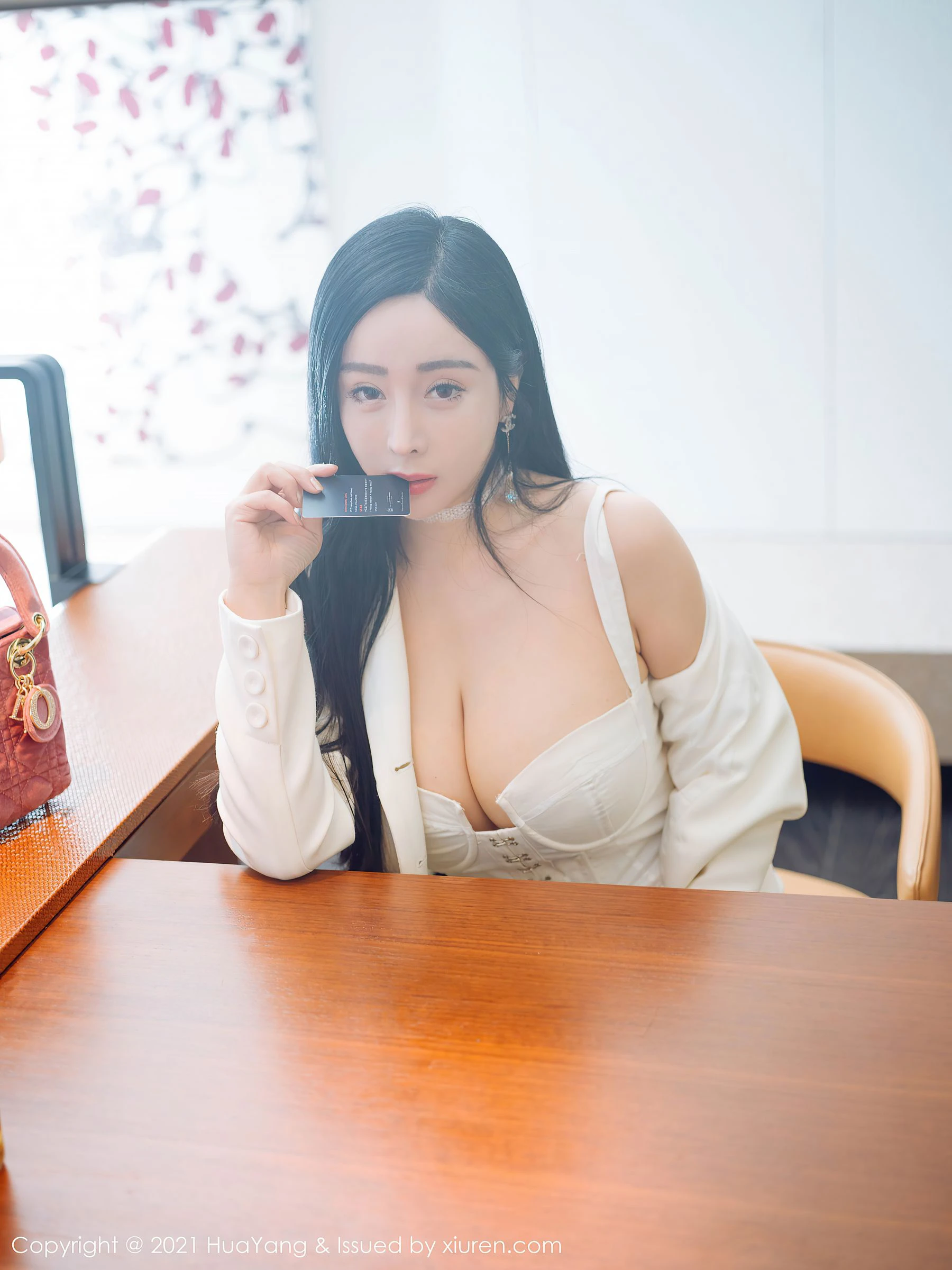 模特性感私房寫真 - 夏季優雅風格展現珍藏 - 40