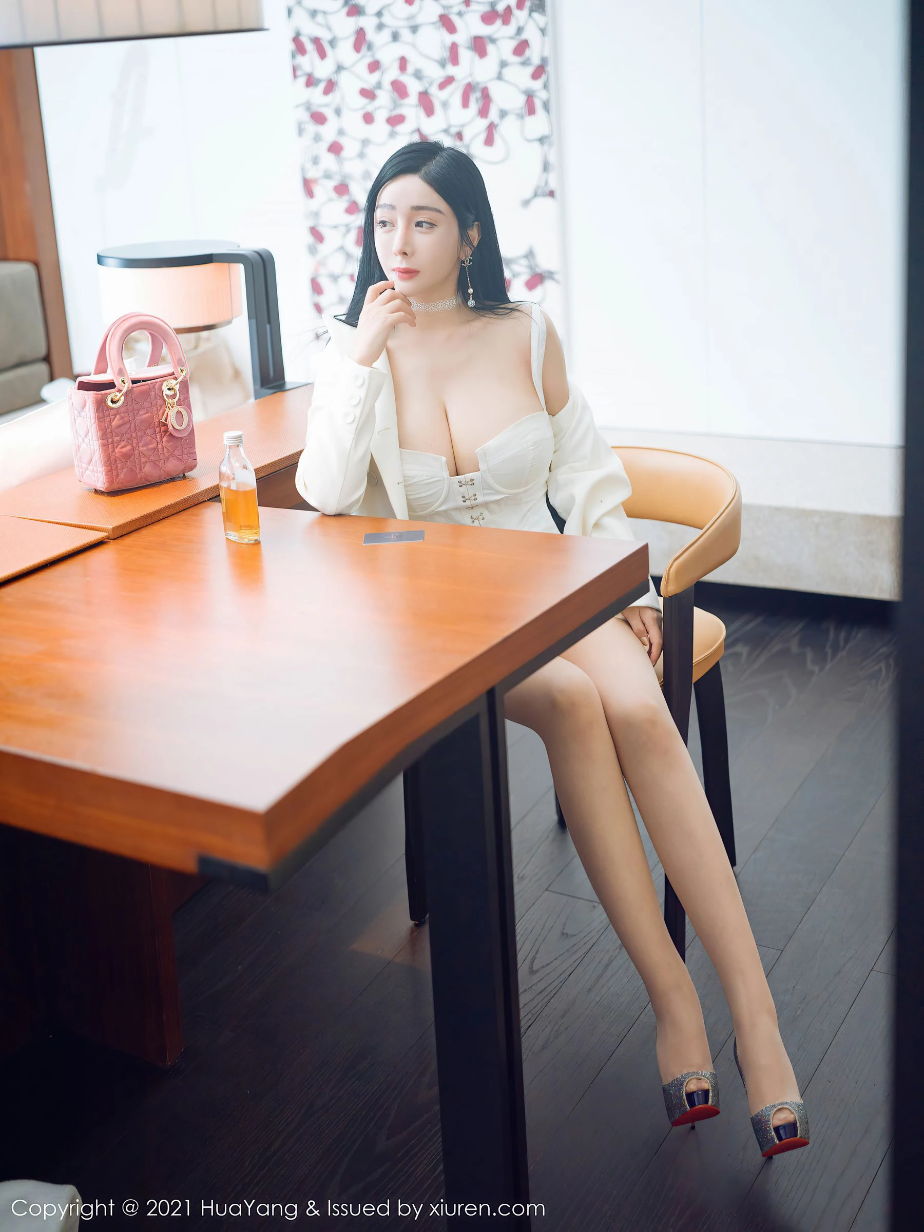 模特性感私房寫真 - 夏季優雅風格展現珍藏 - 41