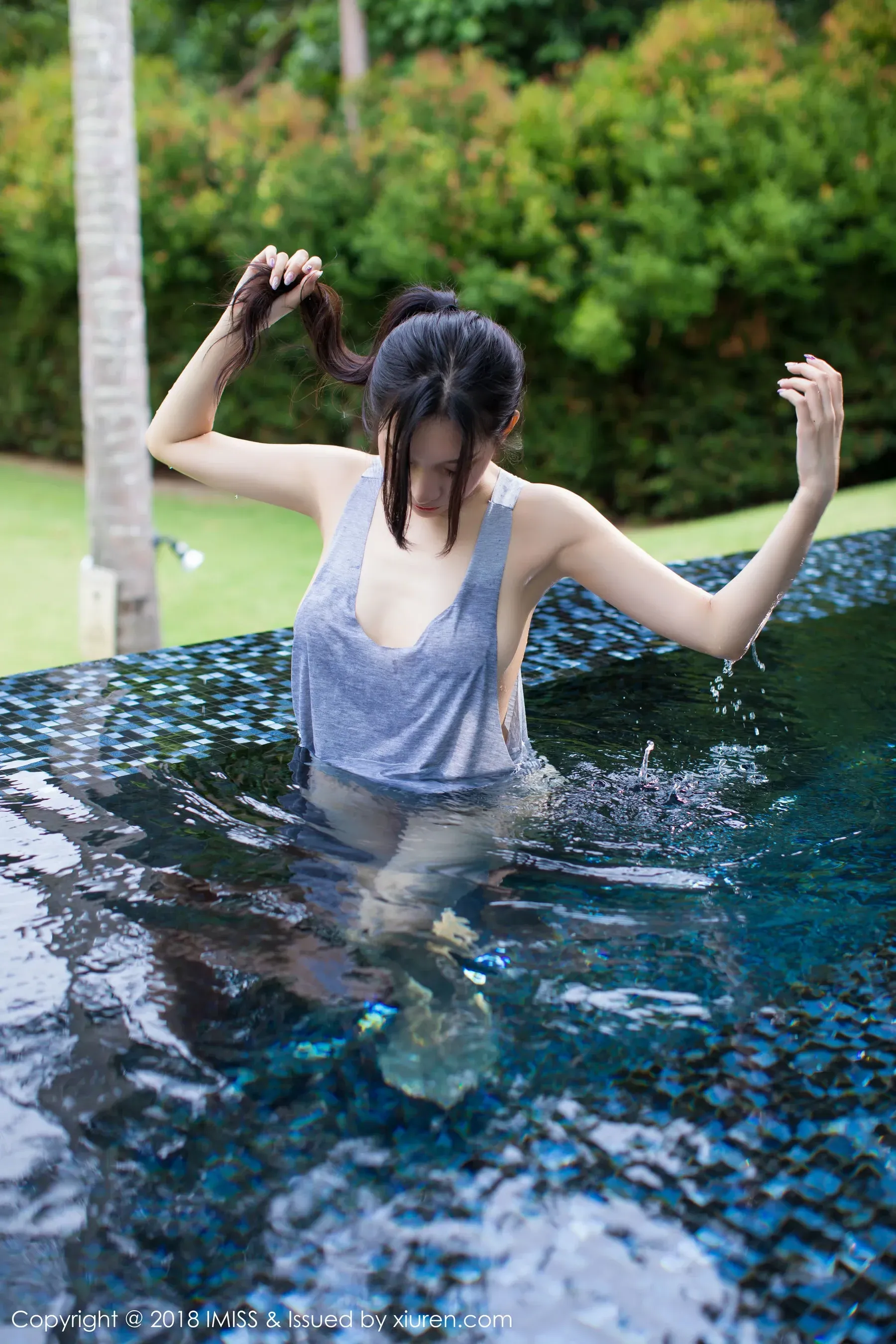 主播甜美自然光寫真 - 雨季神秘風格展現典藏 - 46
