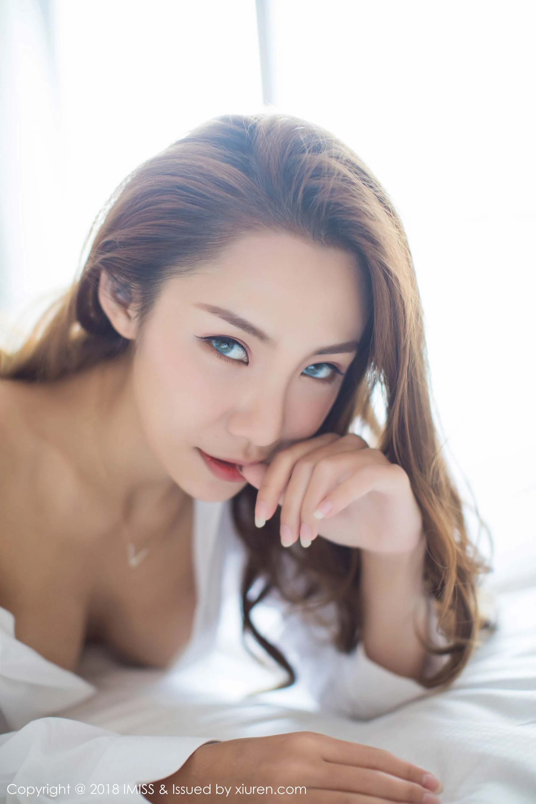 空姐時尚攝影棚寫真 - 春季俏皮風格展現珍藏 - 44