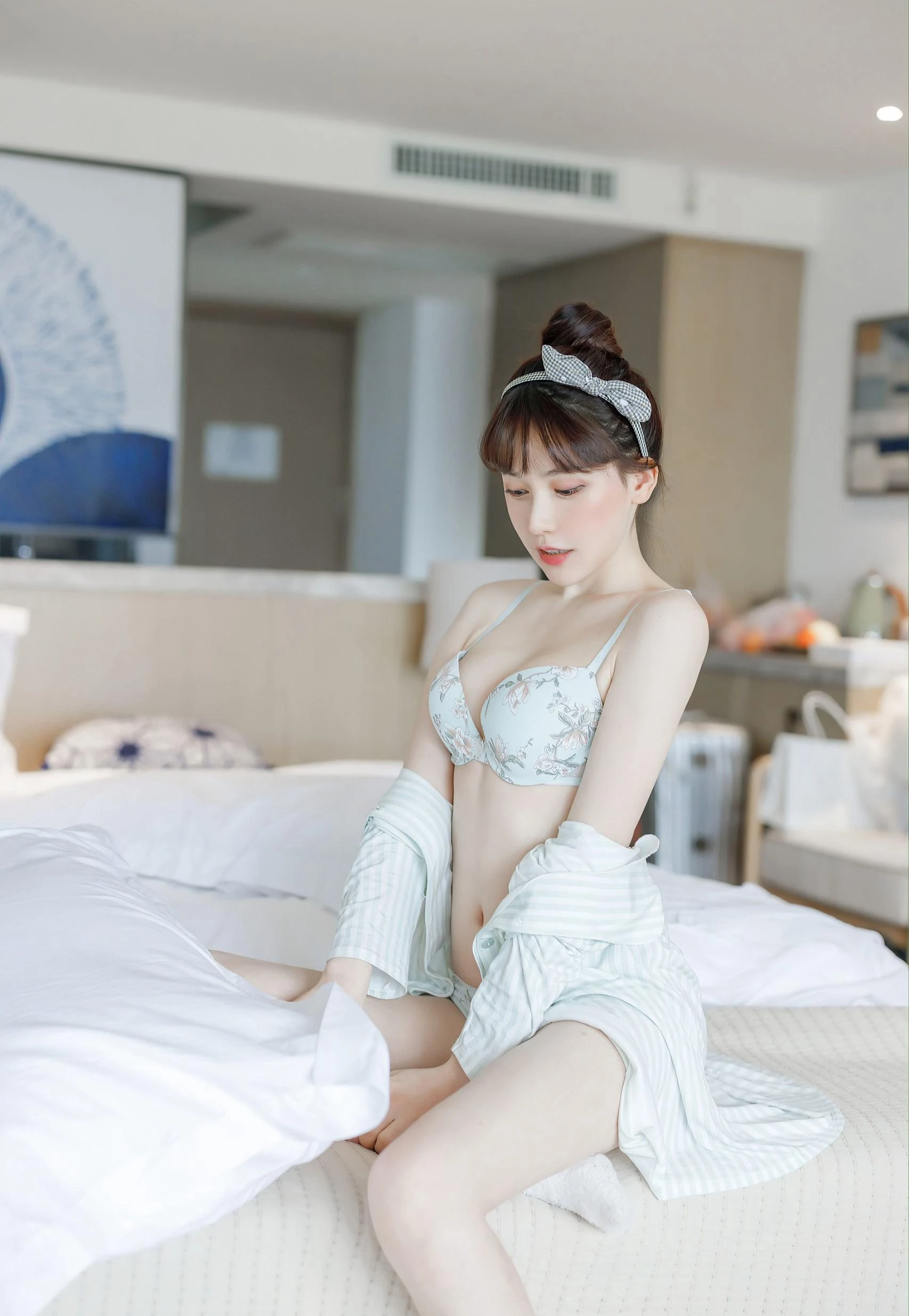黎明苗慄空姐寫真精選 – 甜美街拍奔放完美融合獨家 - 19