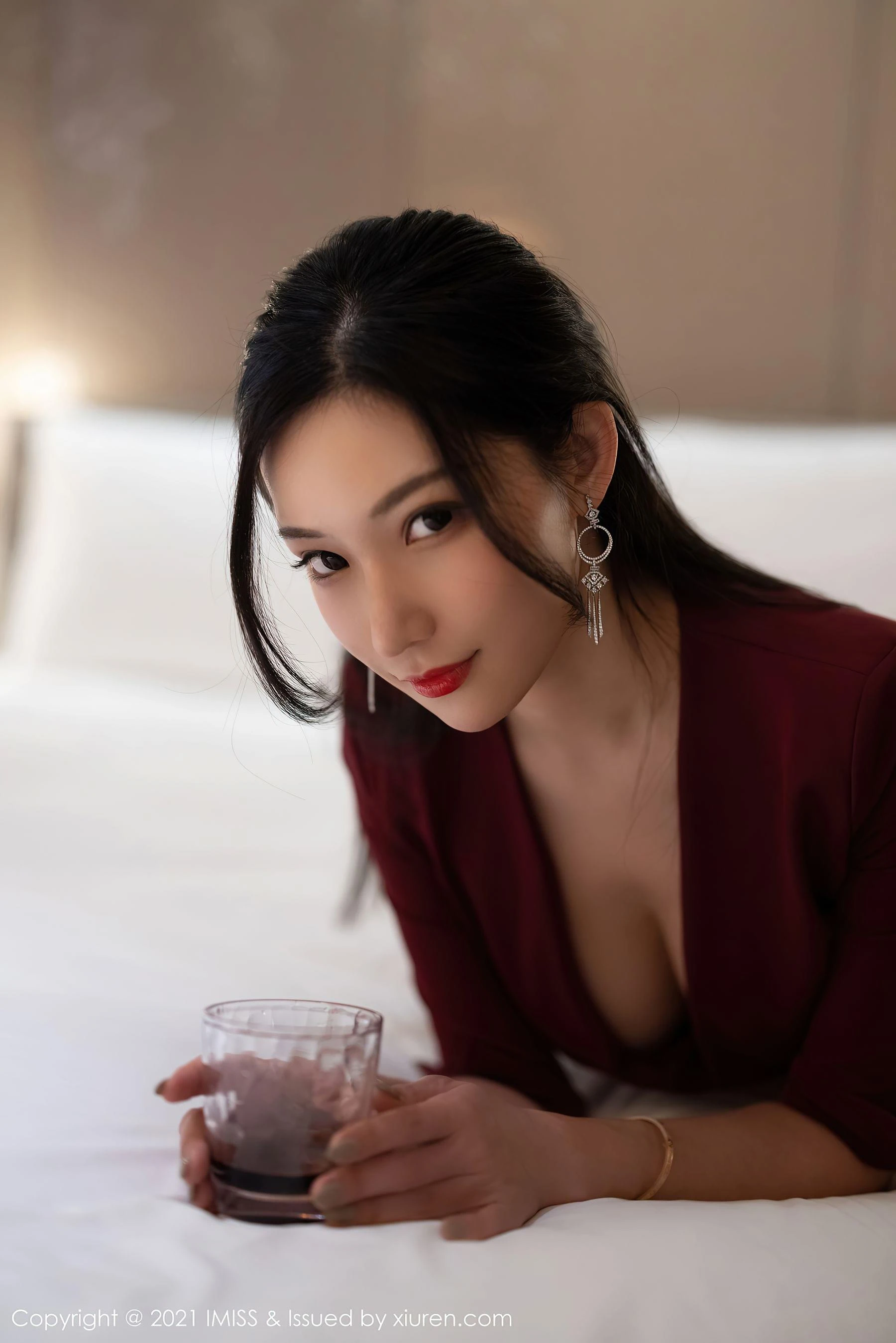高雄夜晚校花美照 - 優雅魅力自然光實錄精選 - 4